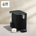 YOURCE cool su uno sfondo beige